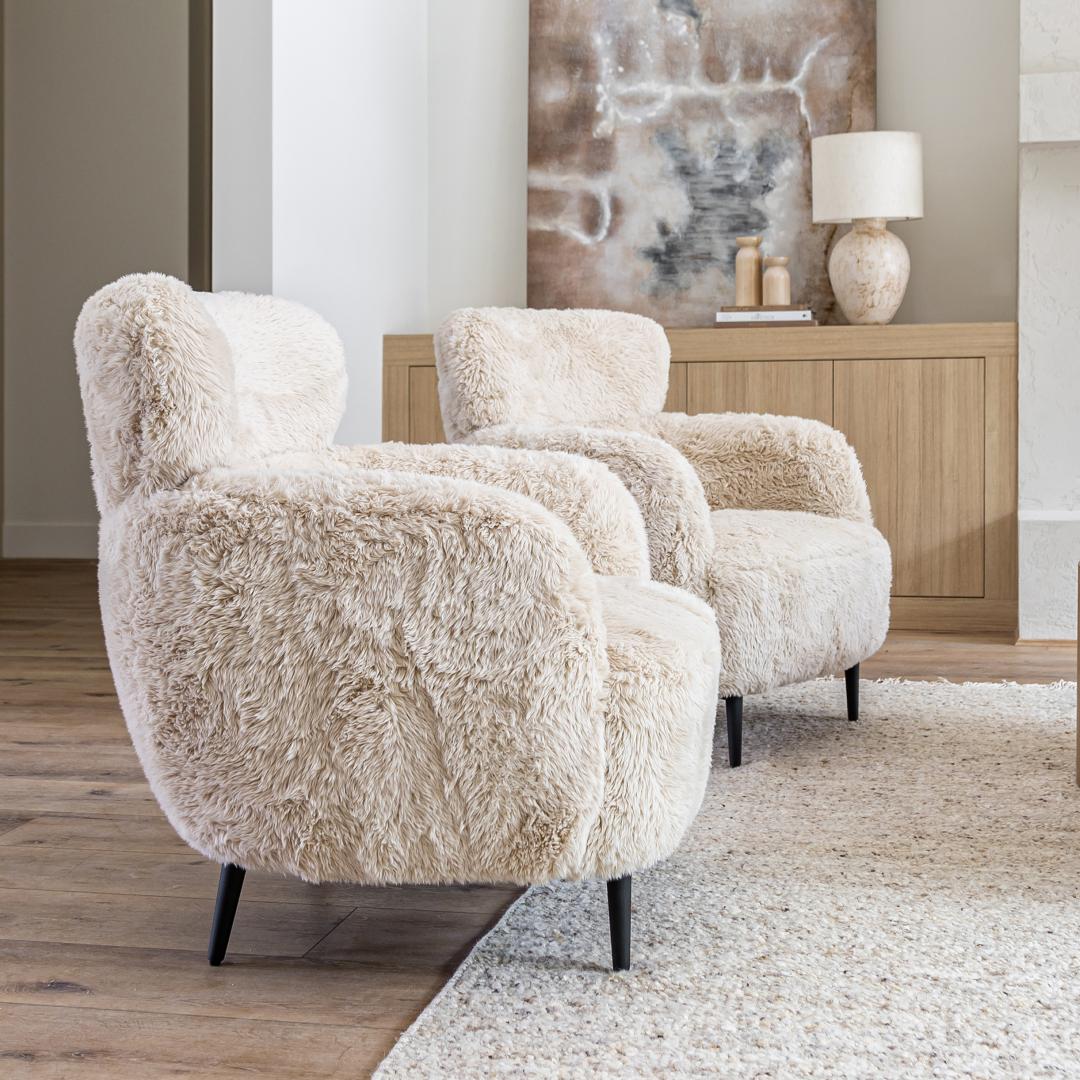 GINGER ACCENT CHAIR