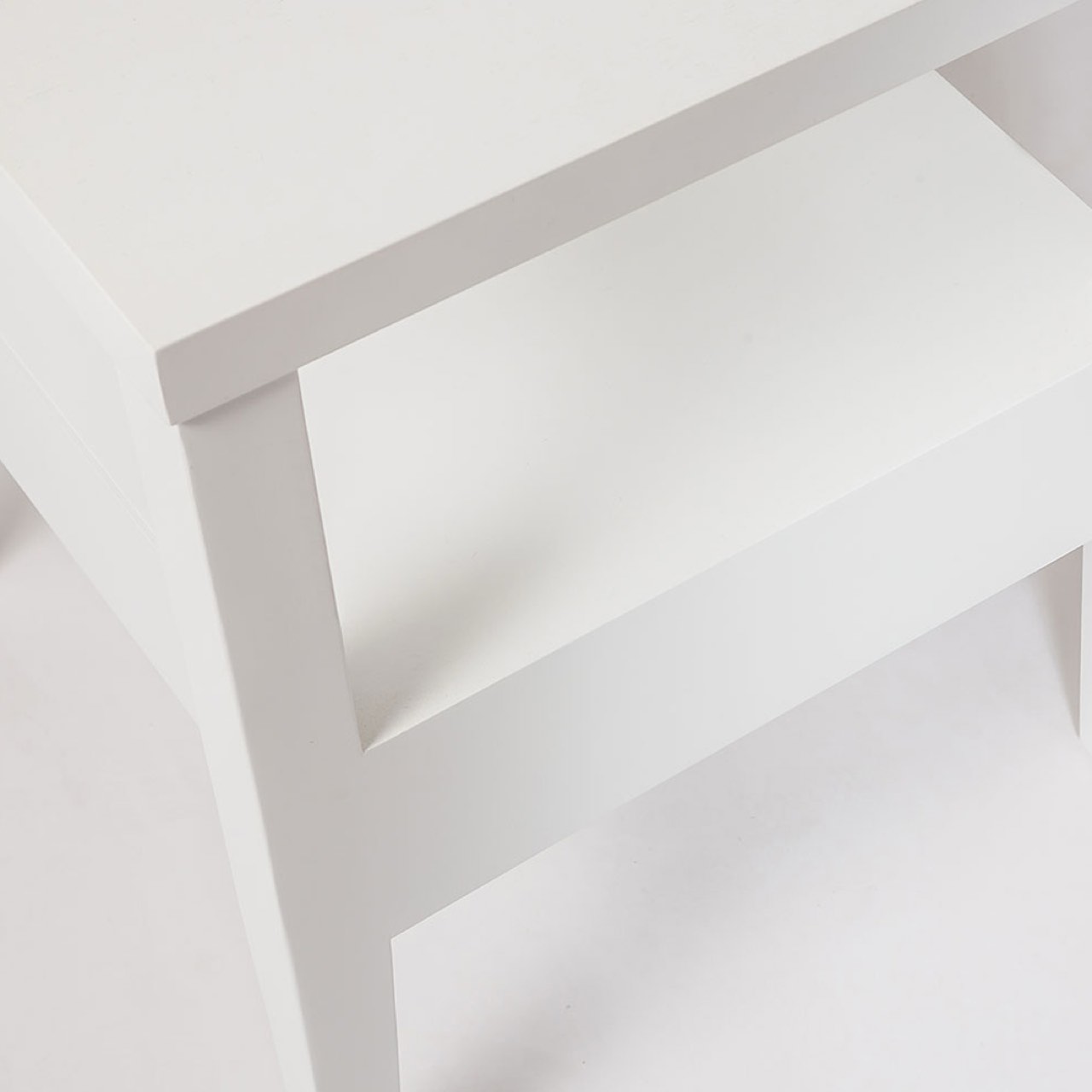 WHITE & GOLD 1-DRAWER ACCENT TABLE