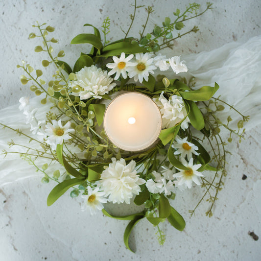 WHITE WILDFLOWER CANDLE RING