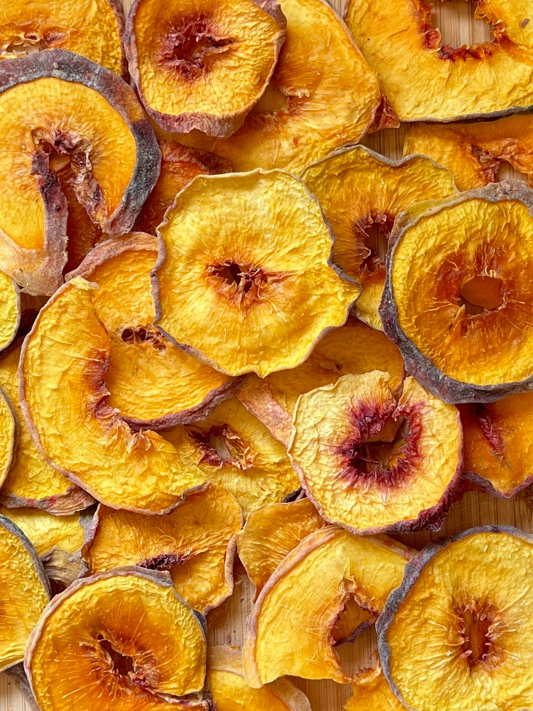 DEHYDRATED ORGANIC FRUIT