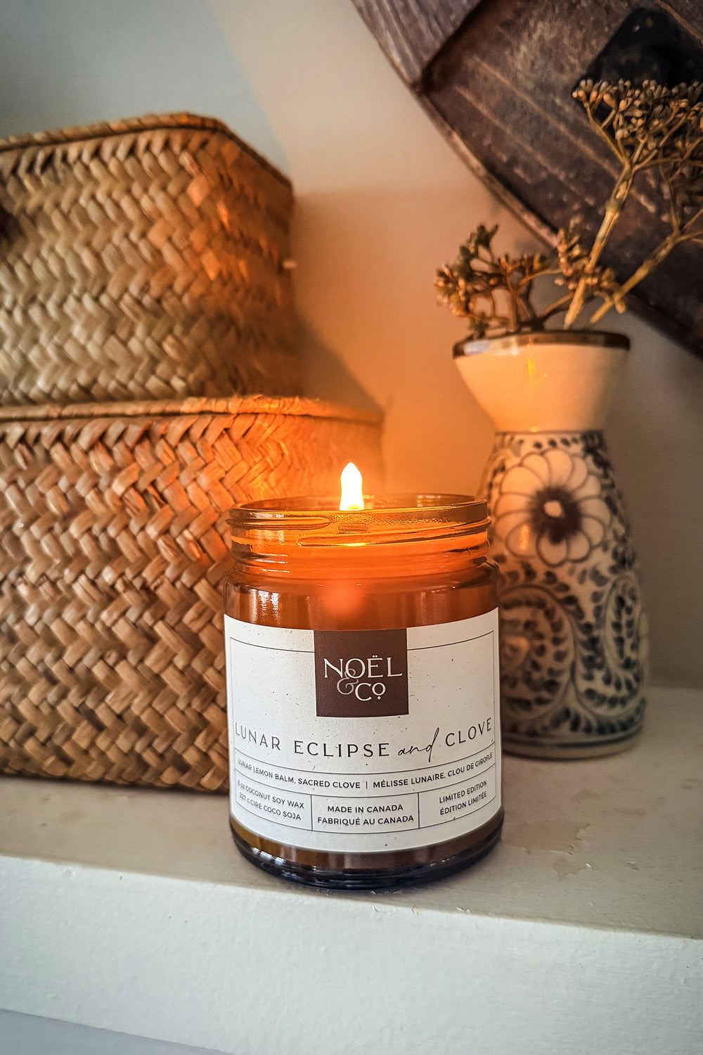 LUNAR ECLIPSE AND CLOVE 8OZ CANDLE