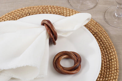 INTERLOCK NAPKIN RINGS