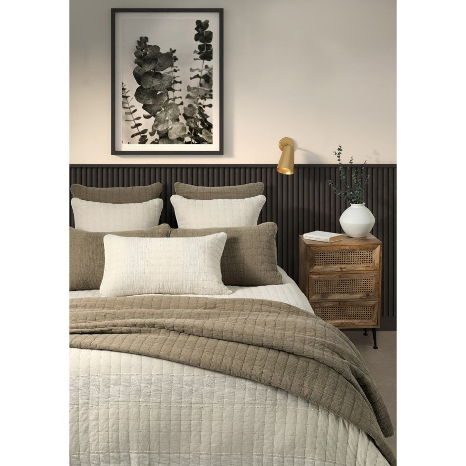 NATURAL STONEWASHED COTTON COVERLET