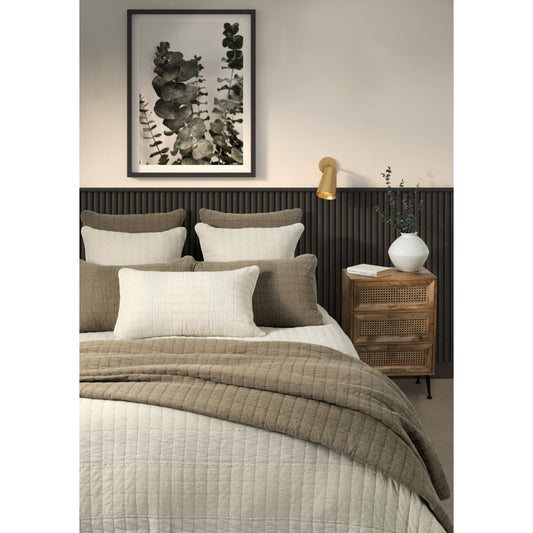NATURAL STONEWASHED COTTON COVERLET