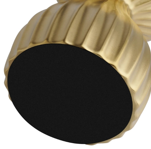 GOLD PILLAR CANDLE HOLDER