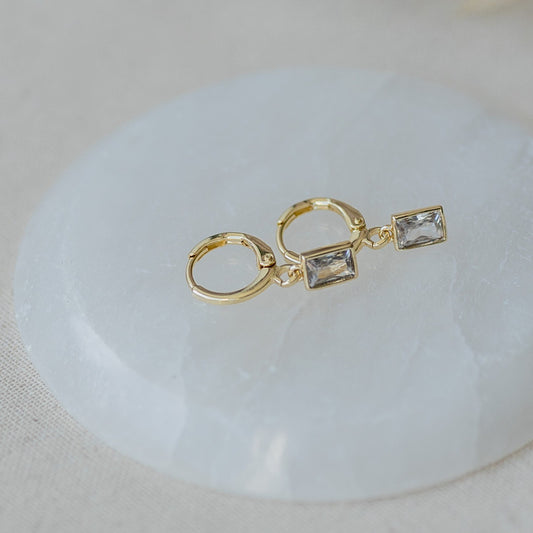 GOLD SHINE HOOPS