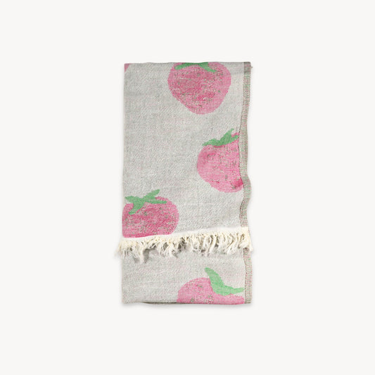 STRAWBERRY SHORTCAKE HAND TOWEL