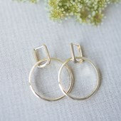 TWOFOLD CIRCLE HOOPS