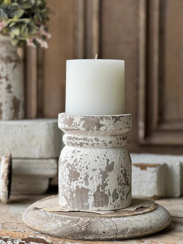 LINDHURST PILLAR CANDLE HOLDER