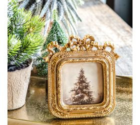 GOLD VINTAGE PHOTO FRAME
