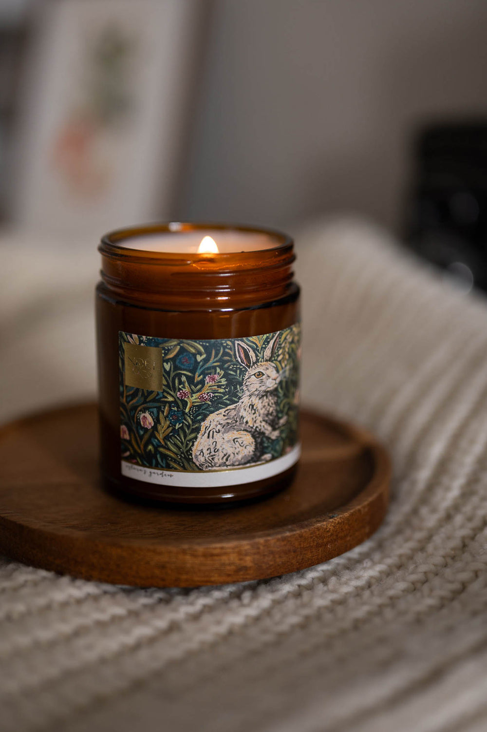 OSTARA'S GARDEN 8OZ CANDLE