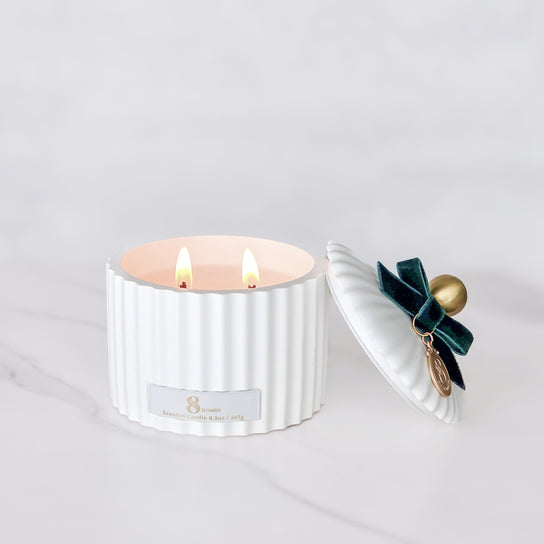 8 DECEMBER CANDLE GIFT SET