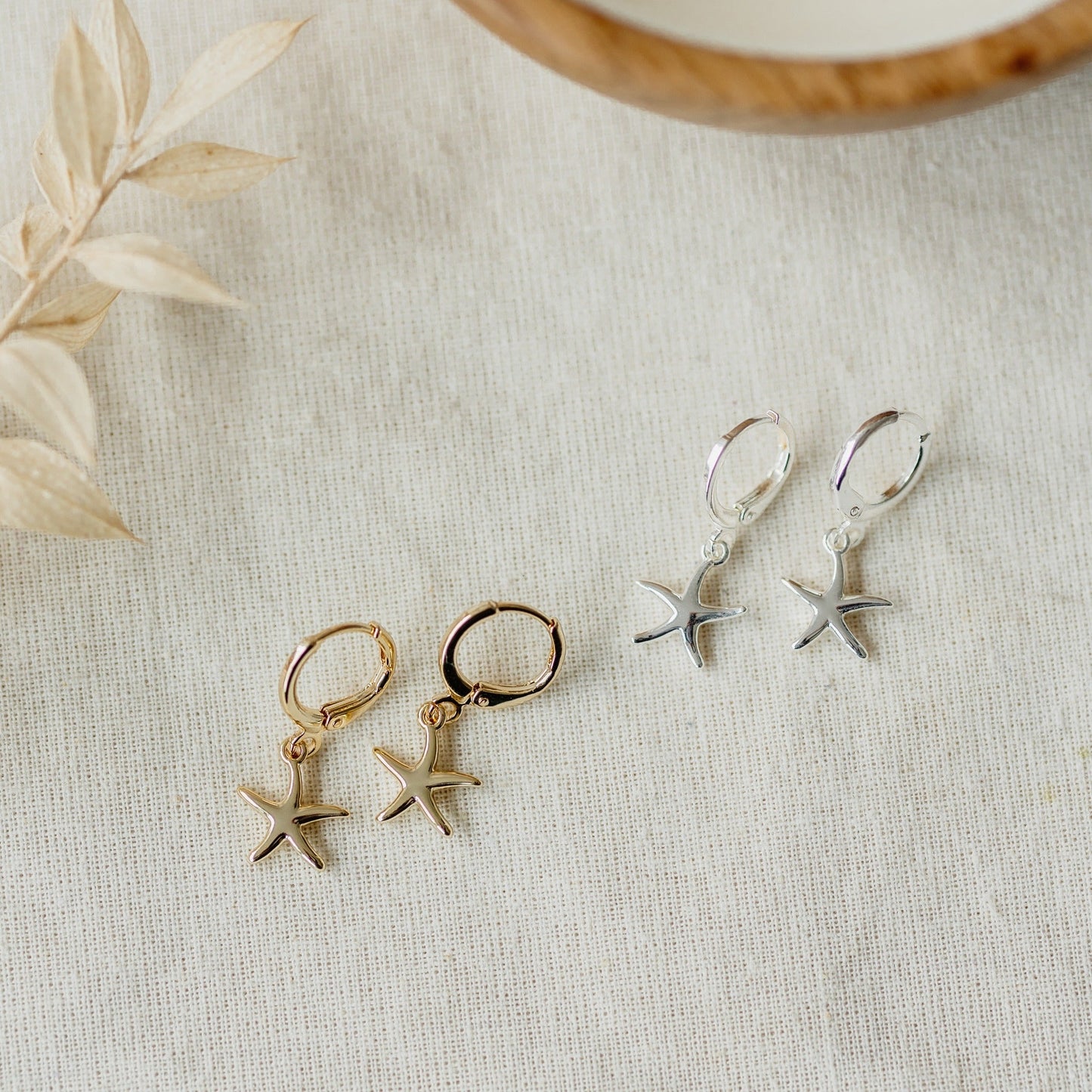 SEASHORE SERENITY HOOPS