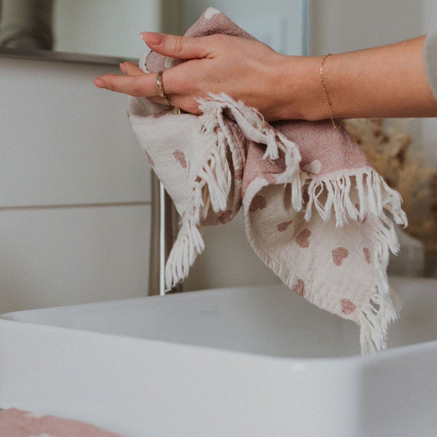 HAND TOWEL - HAVE A HEART 2PC