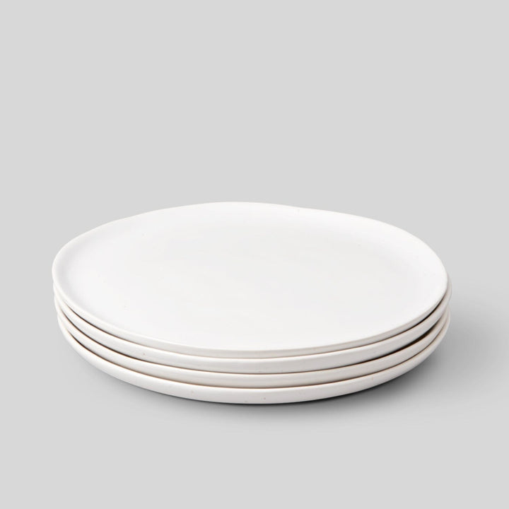 THE DINNER PLATES